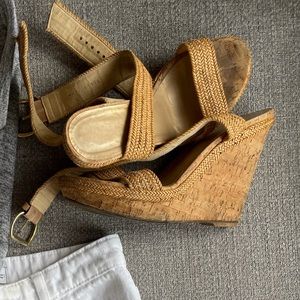 Stuart weitzman well worn platform wedges size 8